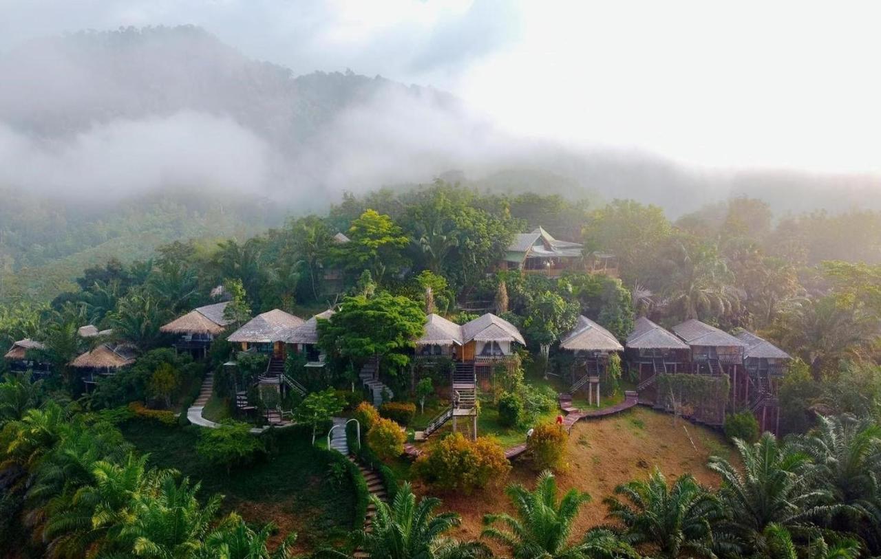 Hotel Khao Sok Boutique Camping - Exotic Cliff Camping à Khao Sok National Park Extérieur photo