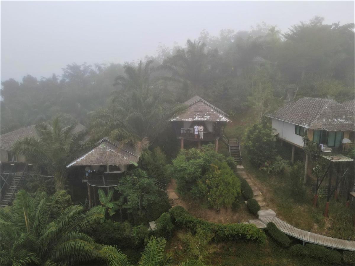 Hotel Khao Sok Boutique Camping - Exotic Cliff Camping à Khao Sok National Park Extérieur photo