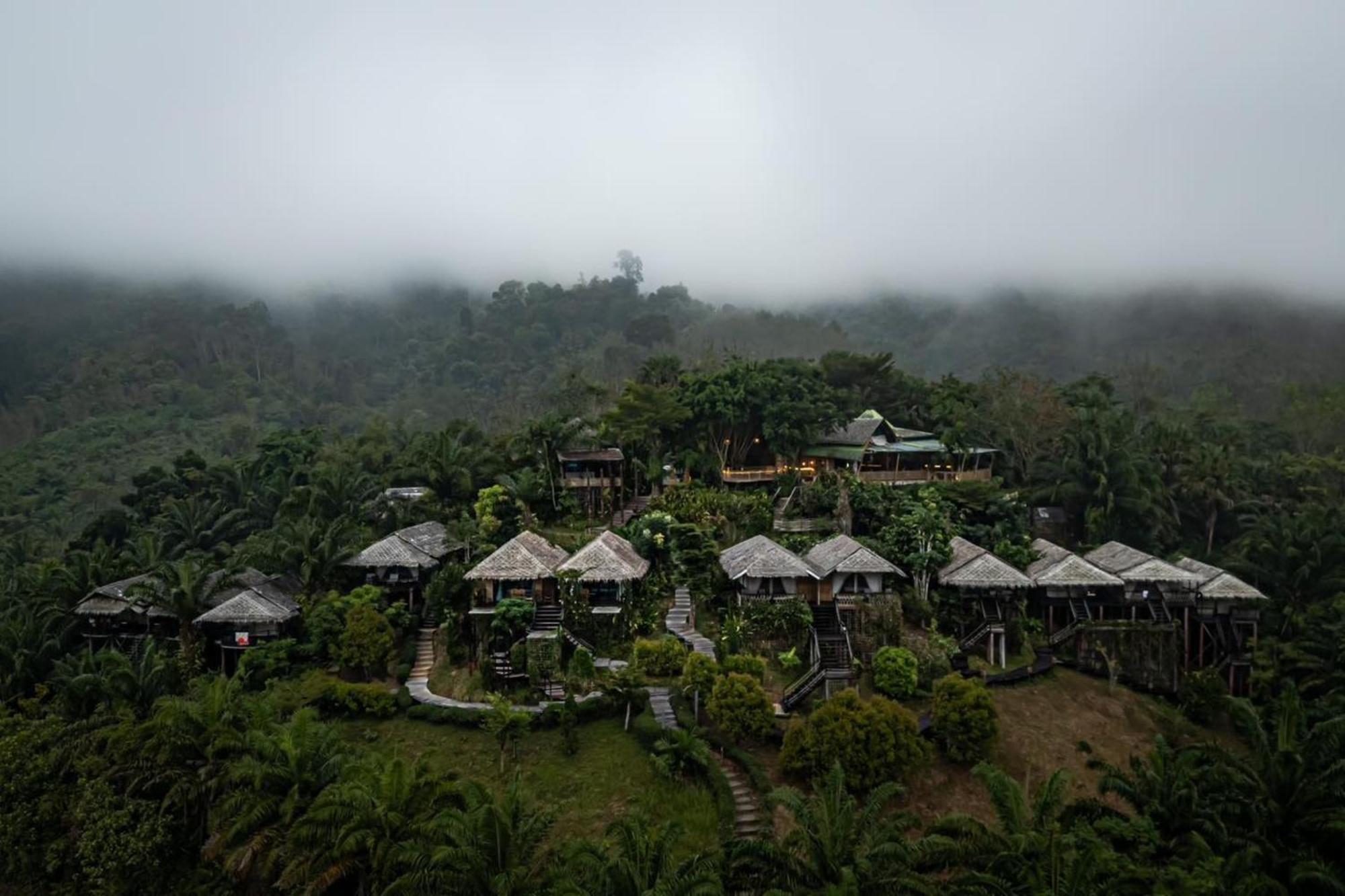Hotel Khao Sok Boutique Camping - Exotic Cliff Camping à Khao Sok National Park Extérieur photo